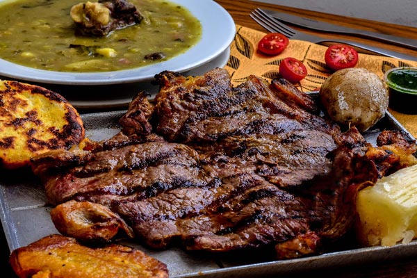 Domicilios 4 sobrebarriga en salsa