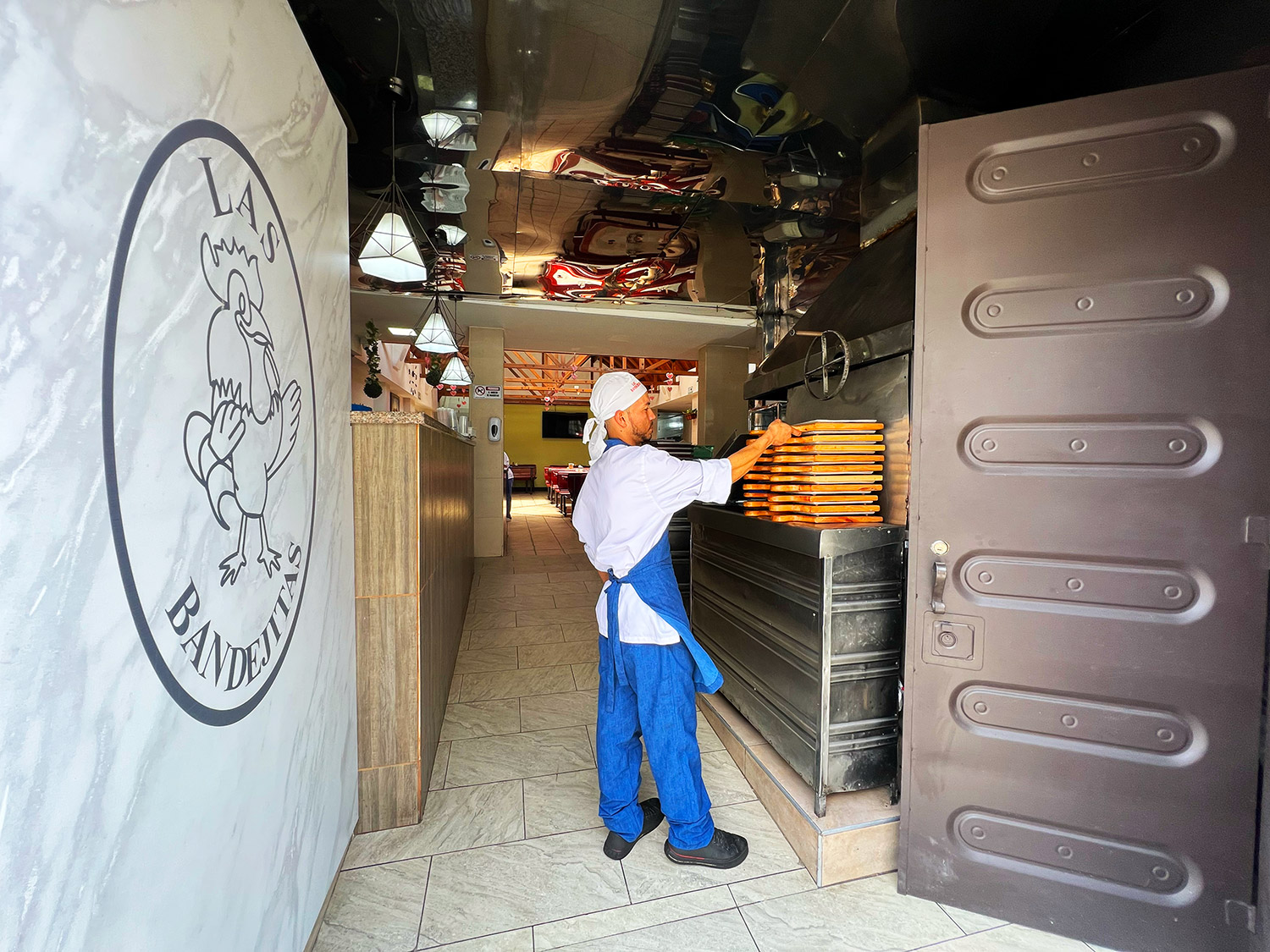 B14 Restaurante Las Bandejitas